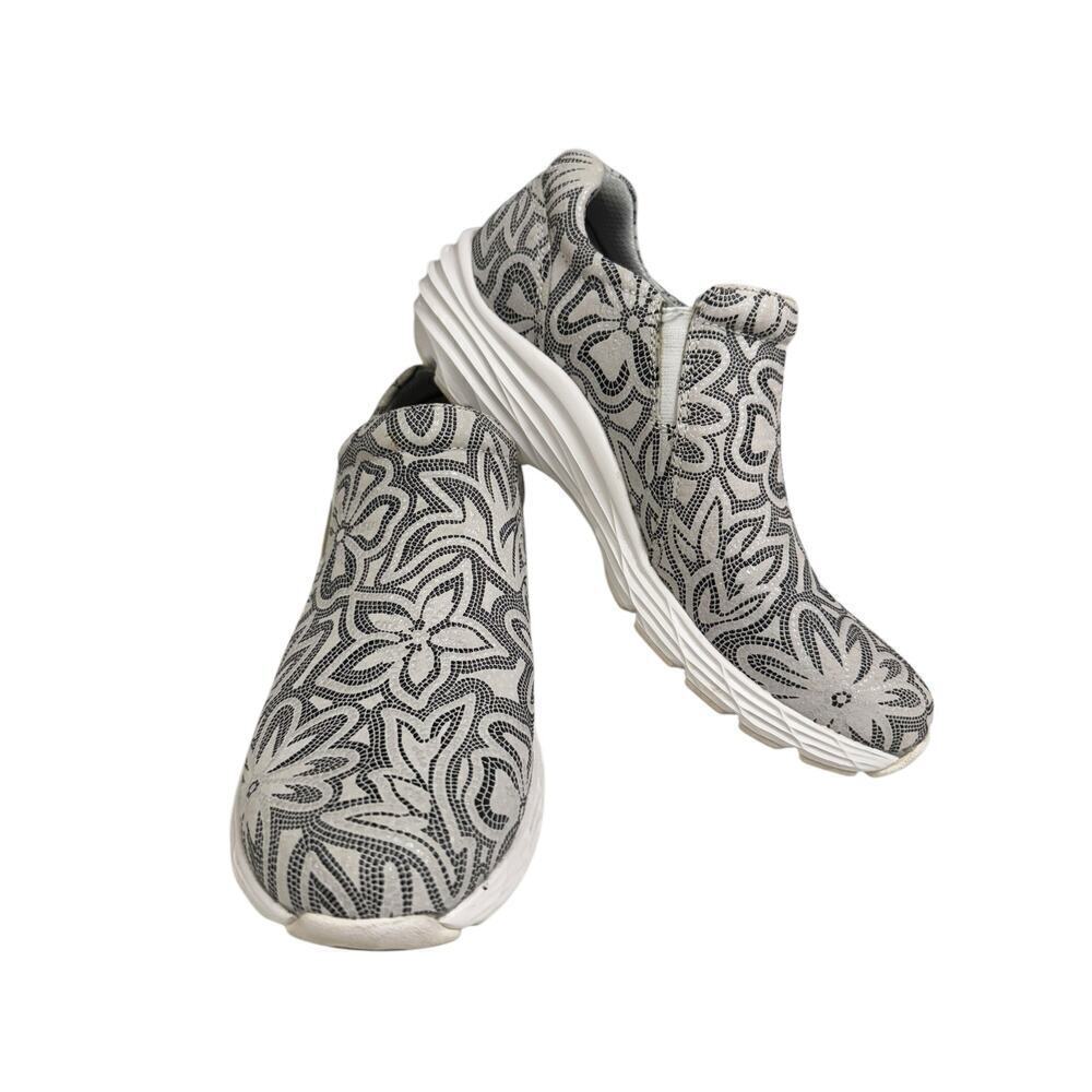 Nurse Mates Align Dorin Shoe White/Gray/Black Flowers Size 7M Slip Resistant